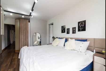 Casa à venda com 137m², 3 quartos e 2 vagasSuíte 1