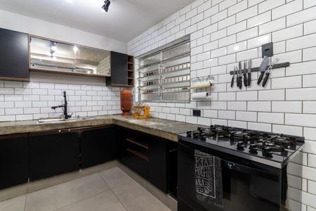 Casa à venda com 137m², 3 quartos e 2 vagasCozinha