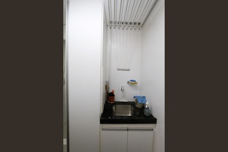 Apartamento para alugar com 70m², 2 quartos e 1 vagaÁrea de Serviço