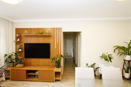 Apartamento para alugar com 70m², 2 quartos e 1 vagaSala