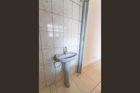 Casa para alugar com 182m², 3 quartos e 3 vagasEdícula - banheiro 