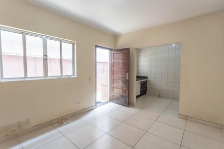 Casa para alugar com 182m², 3 quartos e 3 vagasCozinha 