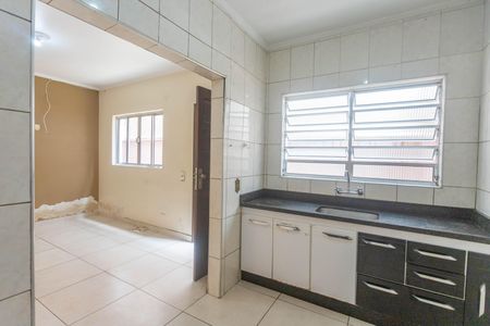 Casa para alugar com 182m², 3 quartos e 3 vagasCozinha 