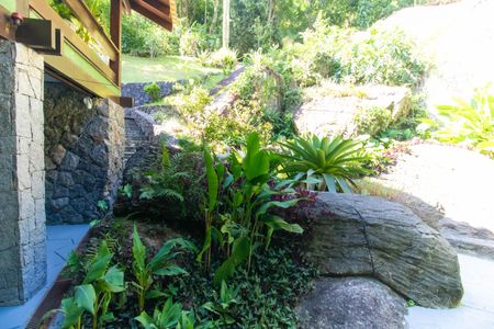 Casa de condomínio à venda com 838m², 4 quartos e 5 vagasVista da Suíte 4