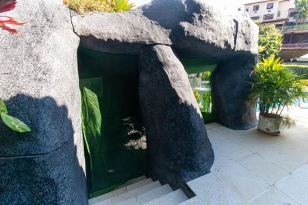 Casa de condomínio à venda com 838m², 4 quartos e 5 vagasÁrea externa