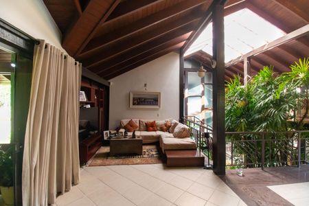 Sala de casa de condomínio à venda com 4 quartos, 838m² em Santo Antônio, Niterói