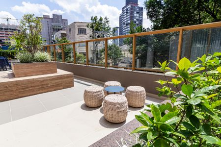 Apartamento para alugar com 39m², 2 quartos e sem vagaÁrea comum 