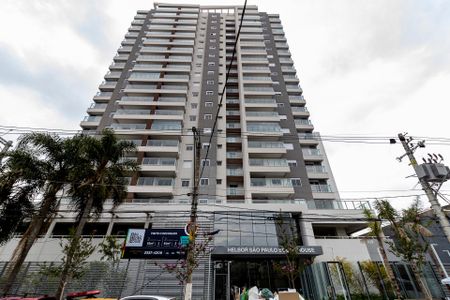 Apartamento para alugar com 62m², 2 quartos e 1 vaga Apartamento para alugar com 62m², 2 quartos e 1 vagaFachada