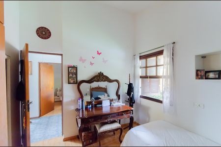 Casa à venda com 250m², 3 quartos e 3 vagas Casa à venda com 250m², 3 quartos e 3 vagasQuarto 2