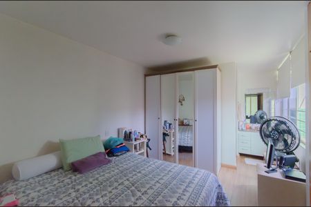 Edícula de casa à venda com 3 quartos, 250m² em Jardim da Gloria, São Paulo