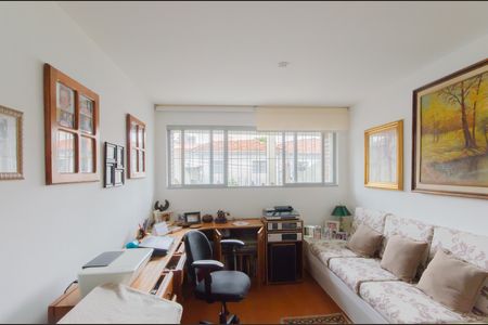 Casa à venda com 250m², 3 quartos e 3 vagas Casa à venda com 250m², 3 quartos e 3 vagasQuarto 1