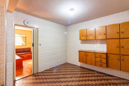 Casa à venda com 130m², 3 quartos e 2 vagasCozinha 