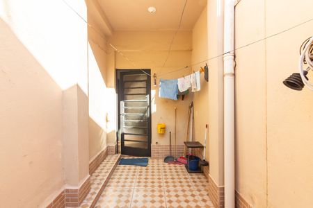 Casa à venda com 130m², 3 quartos e 2 vagasQuintal