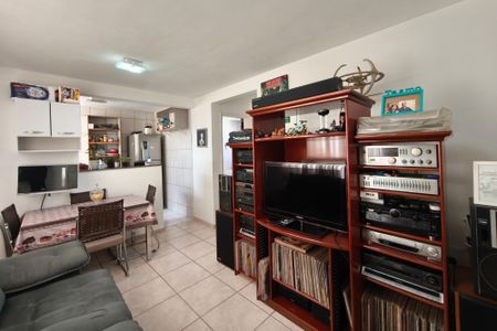 Sala de apartamento à venda com 2 quartos, 55m² em Vila Satúrnia, Campinas