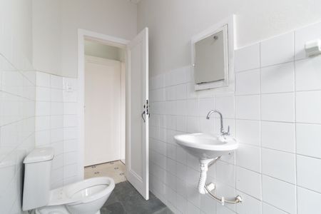 Banheiro  de apartamento para alugar com 1 quarto, 30m² em Liberdade, São Paulo