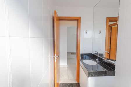 Apartamento para alugar com 130m², 3 quartos e 2 vagas Apartamento para alugar com 130m², 3 quartos e 2 vagasBanheiro Social
