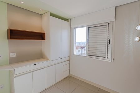 Apartamento para alugar com 130m², 3 quartos e 2 vagas Apartamento para alugar com 130m², 3 quartos e 2 vagasQuarto 2