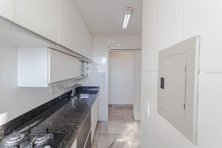Apartamento para alugar com 130m², 3 quartos e 2 vagas Apartamento para alugar com 130m², 3 quartos e 2 vagasCozinha