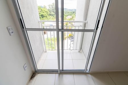 Varanda de apartamento para alugar com 2 quartos, 500m² em Guaratiba, Rio de Janeiro
