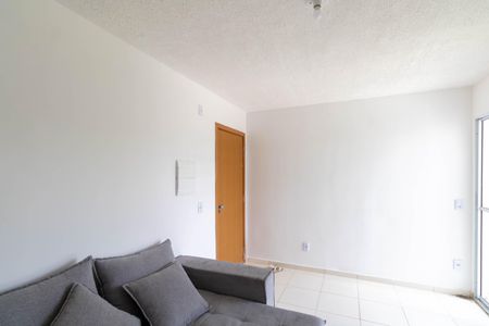 Sala de apartamento para alugar com 2 quartos, 500m² em Guaratiba, Rio de Janeiro