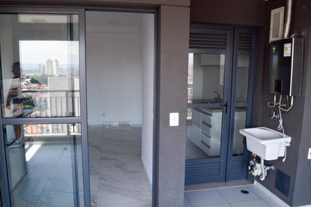 Apartamento para alugar com 60m², 2 quartos e 1 vagaVaranda