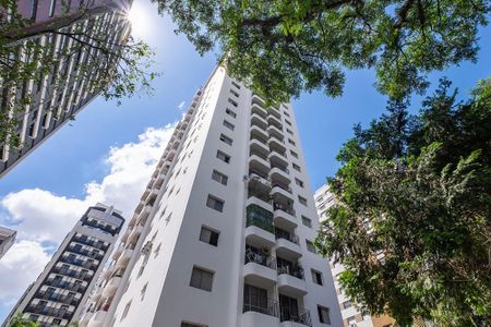 Apartamento à venda com 41m², 1 quarto e 1 vaga Apartamento à venda com 41m², 1 quarto e 1 vagaFachada