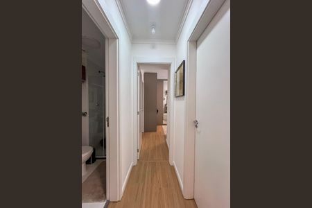Apartamento à venda com 57m², 2 quartos e 1 vagaCorredor