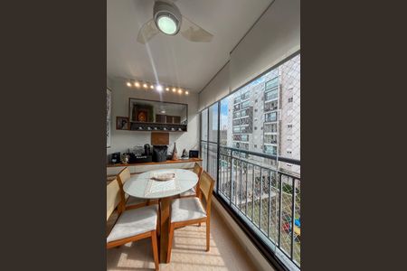 Apartamento à venda com 57m², 2 quartos e 1 vagaVaranda