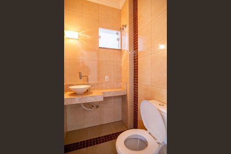 lavabro de casa de condomínio para alugar com 5 quartos, 342m² em Jardim Portal de Itaici, Indaiatuba