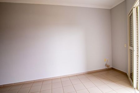 Casa de condomínio para alugar com 342m², 5 quartos e 5 vagasQuarto 1