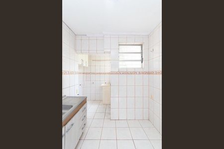 Cozinha  de apartamento para alugar com 2 quartos, 43m² em Santo Antônio, Porto Alegre