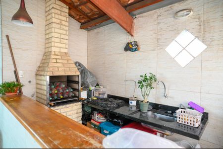 Casa à venda com 300m², 5 quartos e 2 vagas Casa à venda com 300m², 5 quartos e 2 vagasVaranda Goumert - Casa 2