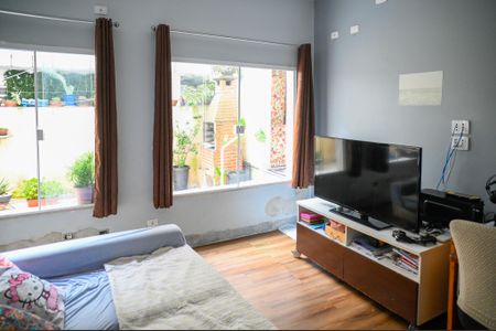 Casa à venda com 300m², 5 quartos e 2 vagas Casa à venda com 300m², 5 quartos e 2 vagasSala - Casa 1