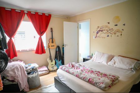 Casa à venda com 300m², 5 quartos e 2 vagas Casa à venda com 300m², 5 quartos e 2 vagasQuarto 2 - Suite - Casa 1