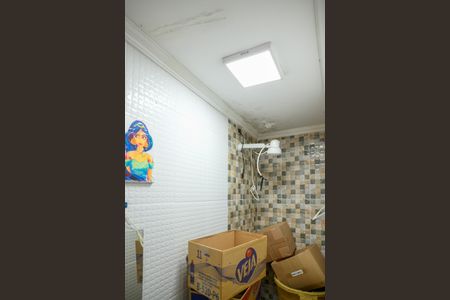 Casa à venda com 300m², 5 quartos e 2 vagas Casa à venda com 300m², 5 quartos e 2 vagasBanheiro de Serviço - Casa 1