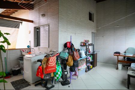 Casa à venda com 300m², 5 quartos e 2 vagas Casa à venda com 300m², 5 quartos e 2 vagasVaranda Goumert - Casa 2