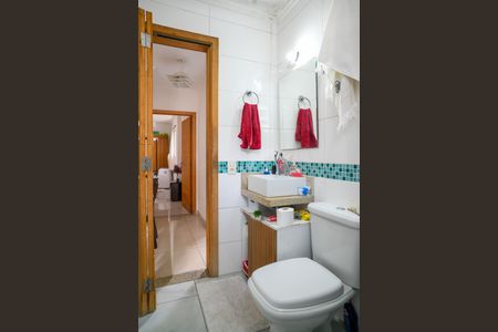 Casa à venda com 300m², 5 quartos e 2 vagas Casa à venda com 300m², 5 quartos e 2 vagasBanheiro - Casa 2