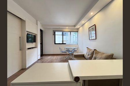 Apartamento para alugar com 40m², 1 quarto e 1 vaga Apartamento para alugar com 40m², 1 quarto e 1 vagaSala/Cozinha