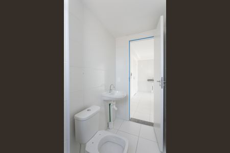 Apartamento para alugar com 46m², 2 quartos e sem vaga Apartamento para alugar com 46m², 2 quartos e sem vagaBanheiro