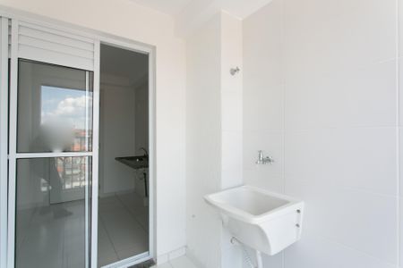 Apartamento para alugar com 46m², 2 quartos e sem vaga Apartamento para alugar com 46m², 2 quartos e sem vagaÁrea de Serviço