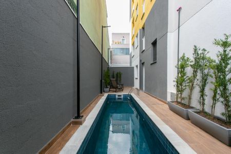 Apartamento para alugar com 46m², 2 quartos e sem vaga Apartamento para alugar com 46m², 2 quartos e sem vagaÁrea comum - Piscina