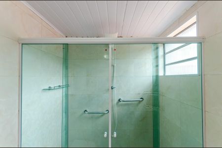 Casa para alugar com 159m², 2 quartos e 1 vagaBanheiro