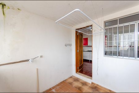 Casa para alugar com 159m², 2 quartos e 1 vagaÁrea de Serviço