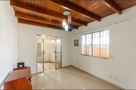 Sala de casa para alugar com 2 quartos, 159m² em Vila Barreto, São Paulo