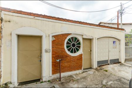 Casa para alugar com 159m², 2 quartos e 1 vagaFachada