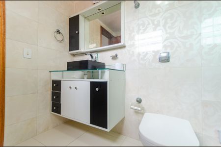 Casa para alugar com 159m², 2 quartos e 1 vagaBanheiro