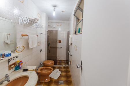 Apartamento à venda com 280m², 3 quartos e 3 vagasBanheiro da Suíte