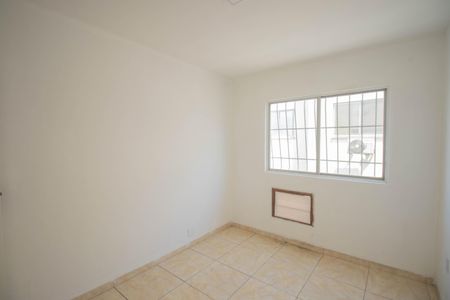 Quarto 1 de apartamento para alugar com 2 quartos, 70m² em Mutondo, São Gonçalo