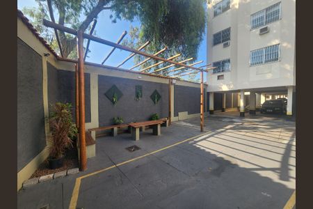 Apartamento para alugar com 70m², 2 quartos e 1 vagaÁrea comum