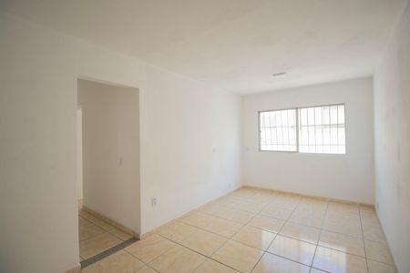 Sala de apartamento para alugar com 2 quartos, 70m² em Mutondo, São Gonçalo